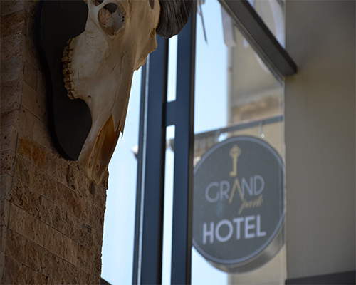 Grand Park Hotel Çorlu otel tabelası